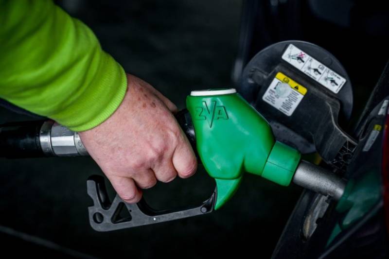 Πετρέλαιο Brent στα 110 δολάρια – Σε υψηλά επίπεδα οι τιμές ρεύματος και φυσικού αερίου (βίντεο)