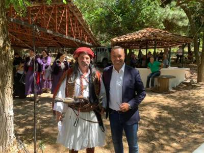 Στη Νέδουσα στο κανάλι της Βουλής