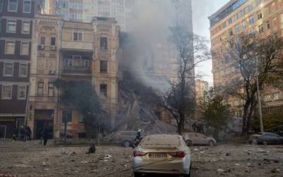 Χιλιάδες νοικοκυριά χωρίς ρεύμα εξαιτίας ρωσικών επιθέσεων στη βόρεια Ουκρανία