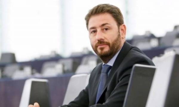 Συναντήσεις του Νίκου Ανδρουλάκη στη Μεσσηνία