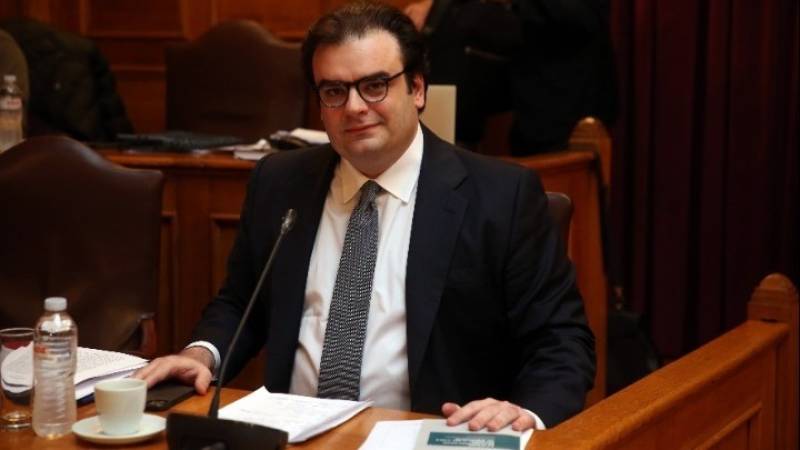Πιερρακάκης: Η Ελλάδα δεν μπορεί να περιμένει την αναθεώρηση του άρθρου 16 του Συντάγματος