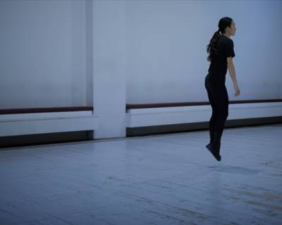 Η Μεσσήνια Ευτυχία Στεφάνου στην παράσταση “Blue beyond”