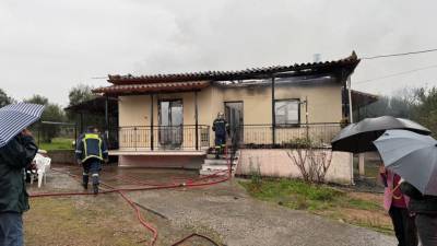 Μεσσηνία: Κάηκε σπίτι ηλικιωμένων στην Ασπροπουλιά (βίντεο)