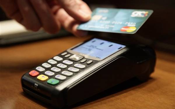 Έρευνα: Σχεδόν οι μισές πληρωμές με κάρτα στην Ευρώπη γίνονται ανέπαφα