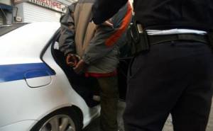 Δύο συλλήψεις στη Μερόπη για κλοπές στην Καλαμάτα