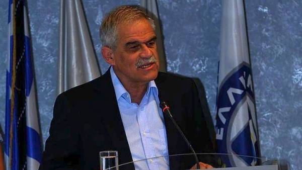 Ν. Τόσκας για την μονιμοποίηση πυροσβεστών: "Λύσαμε ένα δύσκολο πρόβλημα"