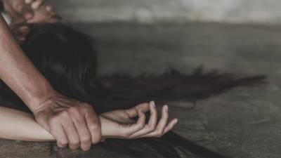 Θεσσαλονίκη: Κατάδικος κατηγορείται για βιασμό 22χρονης σε ερημική παραλία (βίντεο)