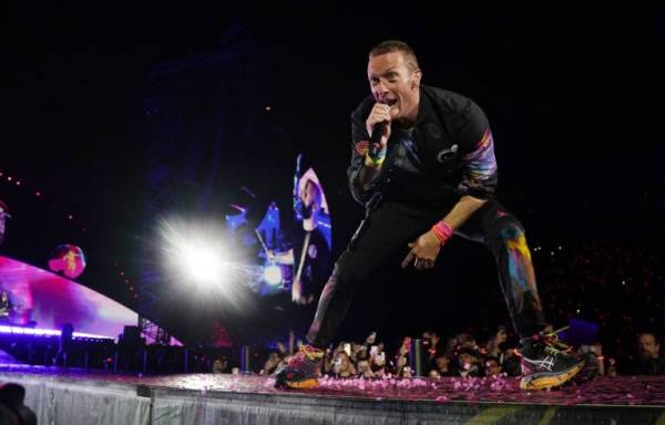 Coldplay: Τι θα γίνει με τις δύο συναυλίες τον Ιούνιο στο ΟΑΚΑ (βίντεο)