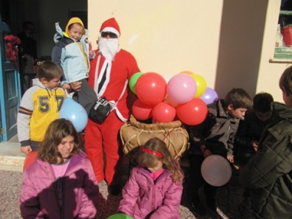  Χριστουγεννιάτικη Εορταγορά 2010 στην Κορώνη