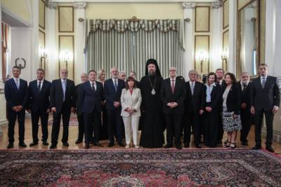 Οι προτεραιότητες της υπηρεσιακής κυβέρνησης έως τις εκλογές – Νέο υπουργικό το Σάββατο (βίντεο)