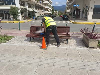 Εργασίες συντήρησης στην παραλιακή της Καλαμάτας