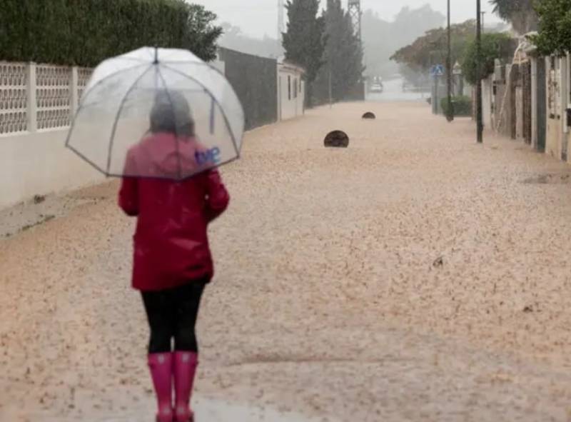 Σε κόκκινο συναγερμό Μάλαγα και Γρανάδα στην Ισπανία: Εκκενώνονται περιοχές