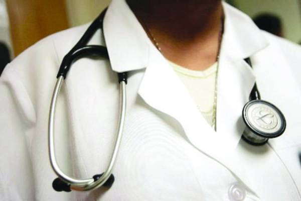 Η Ολομέλεια του ΣτΕ αποφάσισε ότι οι γιατροί του ΕΣΥ δεν θα λάβουν αναδρομικά από το 2012