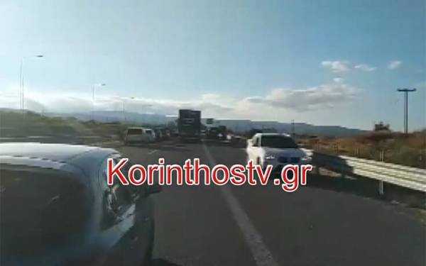 Κλειστός ο αυτοκινητόδρομος Κορίνθου – Πατρών στο ύψος του Ζευγολατιού από Ρομά (Βίντεο)