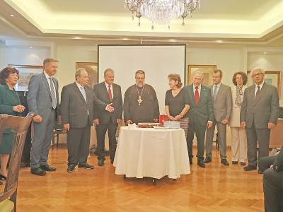 Έκοψαν πίτα στο Μανιατάκειο Ίδρυμα: Το 2024 αφιερωμένο στη μνήμη του Πέτρου Θέμελη