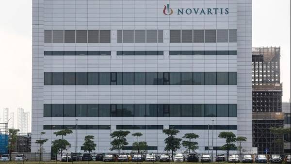 Υπόθεση Novartis: Απαλλάσσεται με βούλευμα από την κατηγορία της παθητικής δωροδοκίας ο καθηγητής Ν. Μανιαδάκης