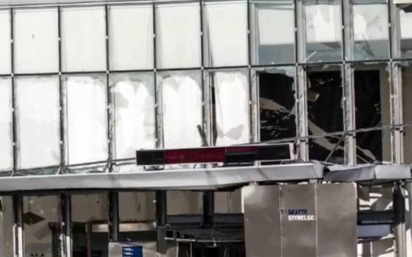 Έκρηξη στο κτίριο της Εφορίας στην Κοπεγχάγη (Βίντεο)