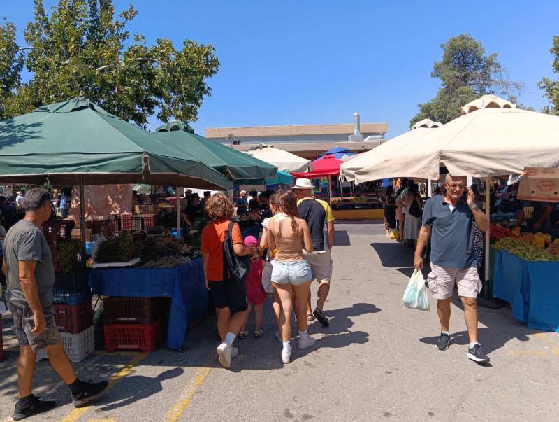 T&omicron; &nu;έ&omicron; &Delta;.&Sigma;. &tau;&eta;&sigmaf; &Kappa;&epsilon;&nu;&tau;&rho;&iota;&kappa;ή&sigmaf; &Alpha;&gamma;&omicron;&rho;ά&sigmaf; &Kappa;&alpha;&lambda;&alpha;&mu;ά&tau;&alpha;&sigmaf;