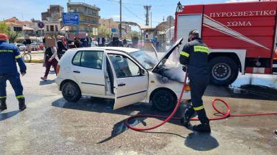 Καλαμάτα: Πυρκαγιά σε αυτοκίνητο στη γέφυρα Αρτέμιδος - Λεΐκων (βίντεο)