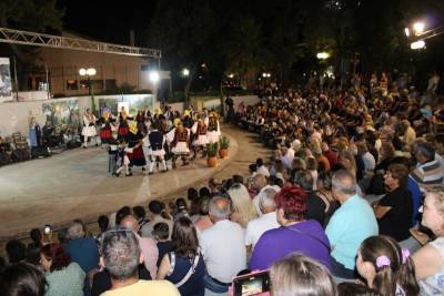 Διήμερο γεμάτο παραδοσιακούς χορούς στο Πάρκο Μεσσήνης (φωτογραφίες)