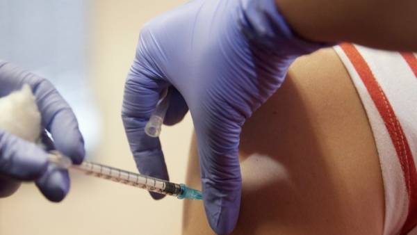 Κύπρος: Το 78.9% του ενήλικου πληθυσμού είναι πλήρως εμβολιασμένο