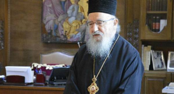 Σε κρίσιμη κατάσταση ο Μητροπολίτης Κοσμάς - Δεν ήθελε να διασωληνωθεί
