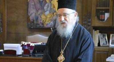 Σε κρίσιμη κατάσταση ο Μητροπολίτης Κοσμάς - Δεν ήθελε να διασωληνωθεί