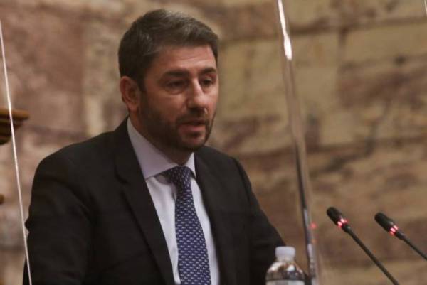 Ανδρουλάκης: Δυνατό ΠΑΣΟΚ σημαίνει η δυνατότητα του λαού να επιβάλει σταθερότητα από τις πρώτες εκλογές