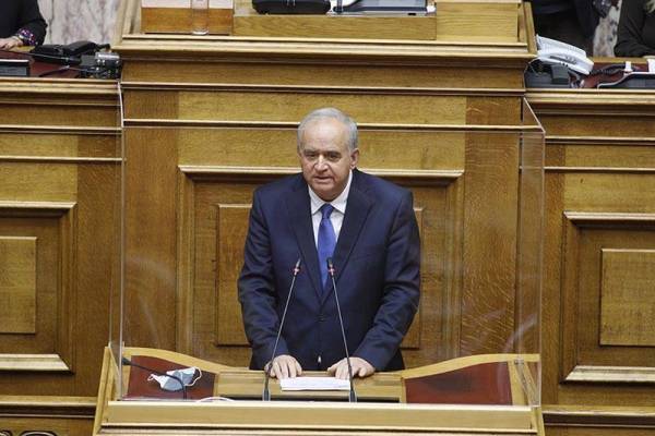 Ο Λαμπρόπουλος στη Βουλή για αμυντική θωράκιση της χώρας