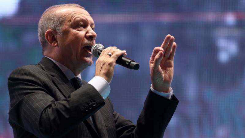 Ερντογάν: Ο Τραμπ μπορεί να αντιπαρέλθει τις κυρώσεις σε βάρος της Τουρκίας
