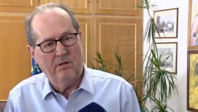 Υποχρεωτικό εμβολιασμό δημοσιών υπαλλήλων ζητεί ο Νίκας