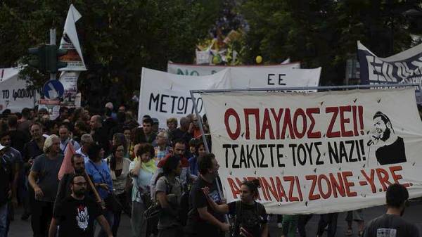Διαδηλώσεις σε Αθήνα και Κερατσίνι για τα τέσσερα χρόνια από τη δολοφονία Φύσσα