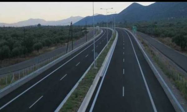 Υπουργείο Οικονομίας και Ανάπτυξης: Η αλήθεια για τη σύμβαση του δρόμου«Κόρινθος - Τρίπολη - Καλαμάτα»