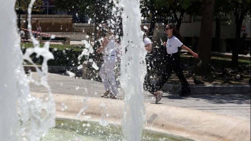 Σε τροχιά καύσωνα η Ελλάδα - Πού θα καταγραφούν οι υψηλότερες θερμοκρασίες - Ποιες περιοχές θα έχουν θερμική επιβάρυνση