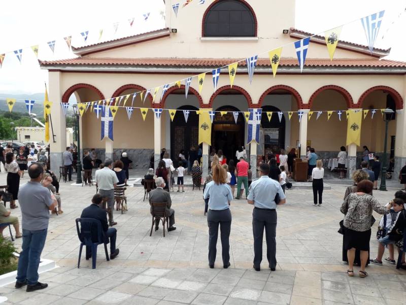 Καλαμάτα: Πανηγυρικός εορτασμός στον ναό Αγίου Κωνσταντίνου και Ελένης Καλυβίων