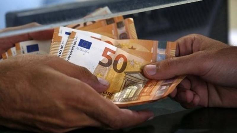 ΝΔ: Αναδρομικά 2,5 δισ. ευρώ σε όλους και μόνιμο επίδομα προσωπικής διαφοράς