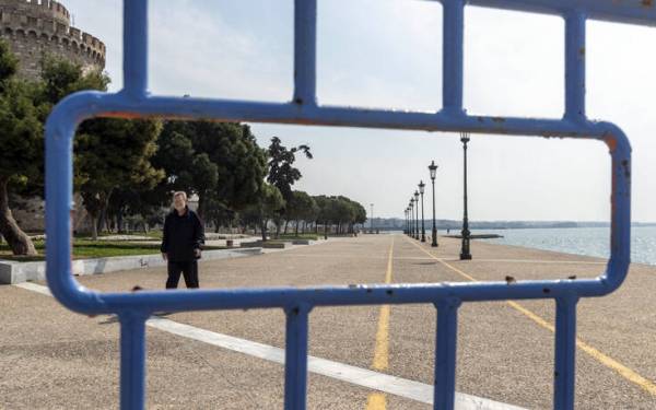 Κορονοϊός - Θεσσαλονίκη: Αίτημα να παραταθεί η απαγόρευση κυκλοφορίας στη Νέα Παραλία
