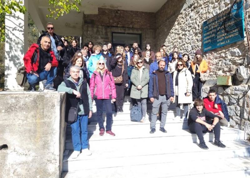 Ξένοι εκπαιδευτικοί και μαθητές στο 2ο Γυμνάσιο Καλαμάτας