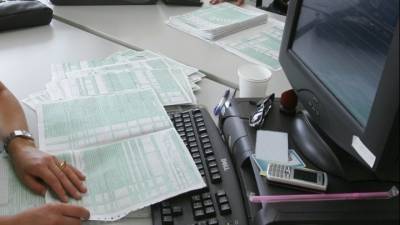 Ρεκόρ στον ρυθμό υποβολής φορολογικών δηλώσεων έως τα τέλη Απριλίου