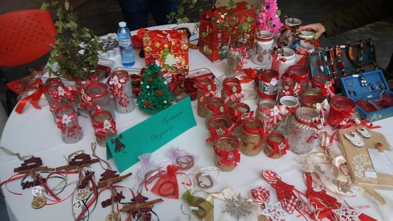 Χριστουγεννιάτικο μπαζάρ από το Ειδικό Νηπιαγωγείο Καλαμάτας
