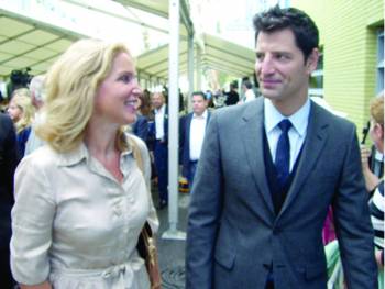 Τα ΚΞΓ «Κέλλυ Μακροπούλου» σε θεατρική παράσταση