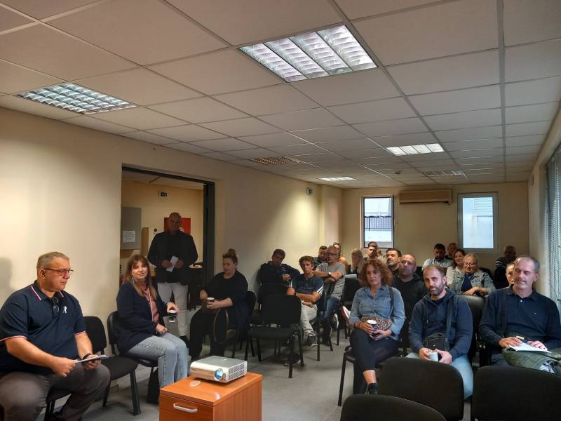 Εργατικό Κέντρο Καλαμάτας: Ενημέρωση εργαζόμενων στο για τα δικαιώματά τους