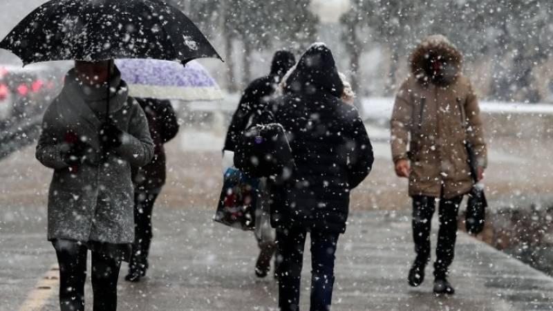 Τρία διαδοχικά κύματα κακοκαιρίας έως την Τετάρτη