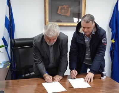 Σύμβαση για κατασκευή πεζοδρομίων στην Μεγαλόπολη