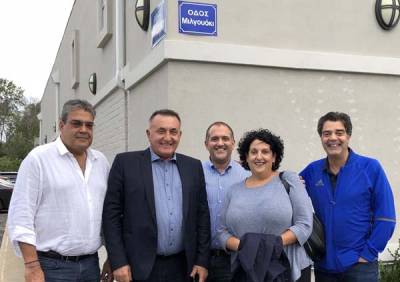 Ο Παν. Χαλβατσιώτης με την ομογένεια στο Σικάγο
