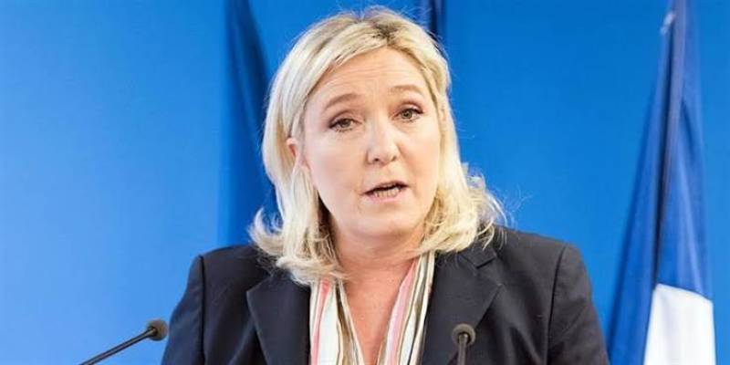 Γαλλία: Καταδικάστηκε σε φυλάκιση ενός έτους με βραχιολάκι η Μαρίν Λεπέν (βίντεο)