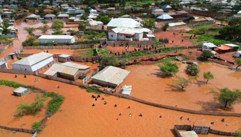 Σφοδρές πλημμύρες στο Κέρας της Αφρικής: Τουλάχιστον 111 νεκροί