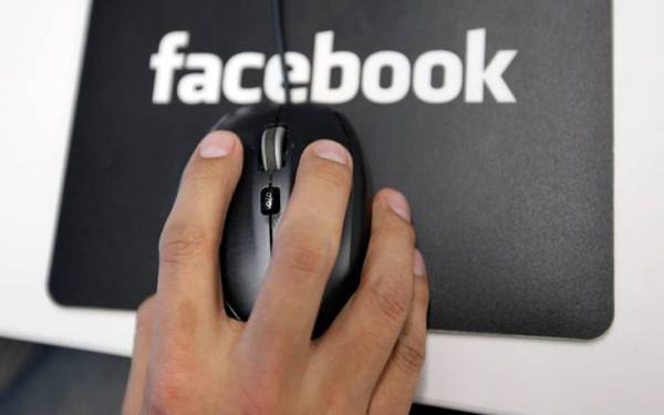 Άνδρας στην Αμαλιάδα κατηγορείται ότι εξέδιδε τη σύζυγό του μέσω Facebook