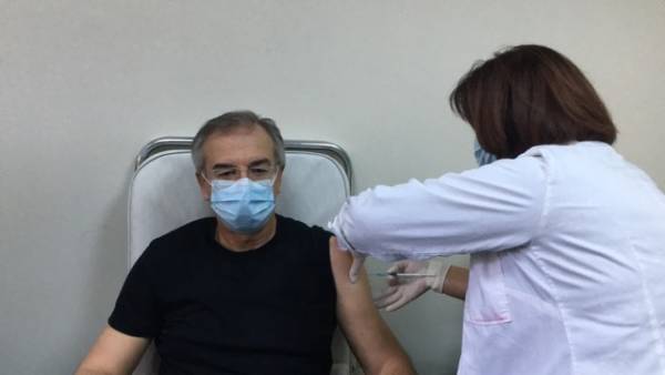 Μεσσηνία: Ξεκίνησαν οι εμβολιασμοί στο Νοσοκομείο Κυπαρισσίας (βίντεο)