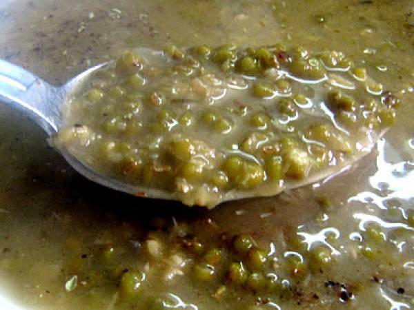 Παραδοσιακή σούπα ροβίτσα